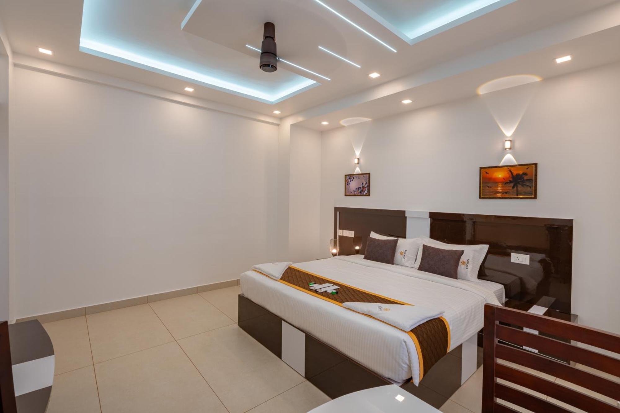 Cochin Airport Hotel Kochi Екстер'єр фото