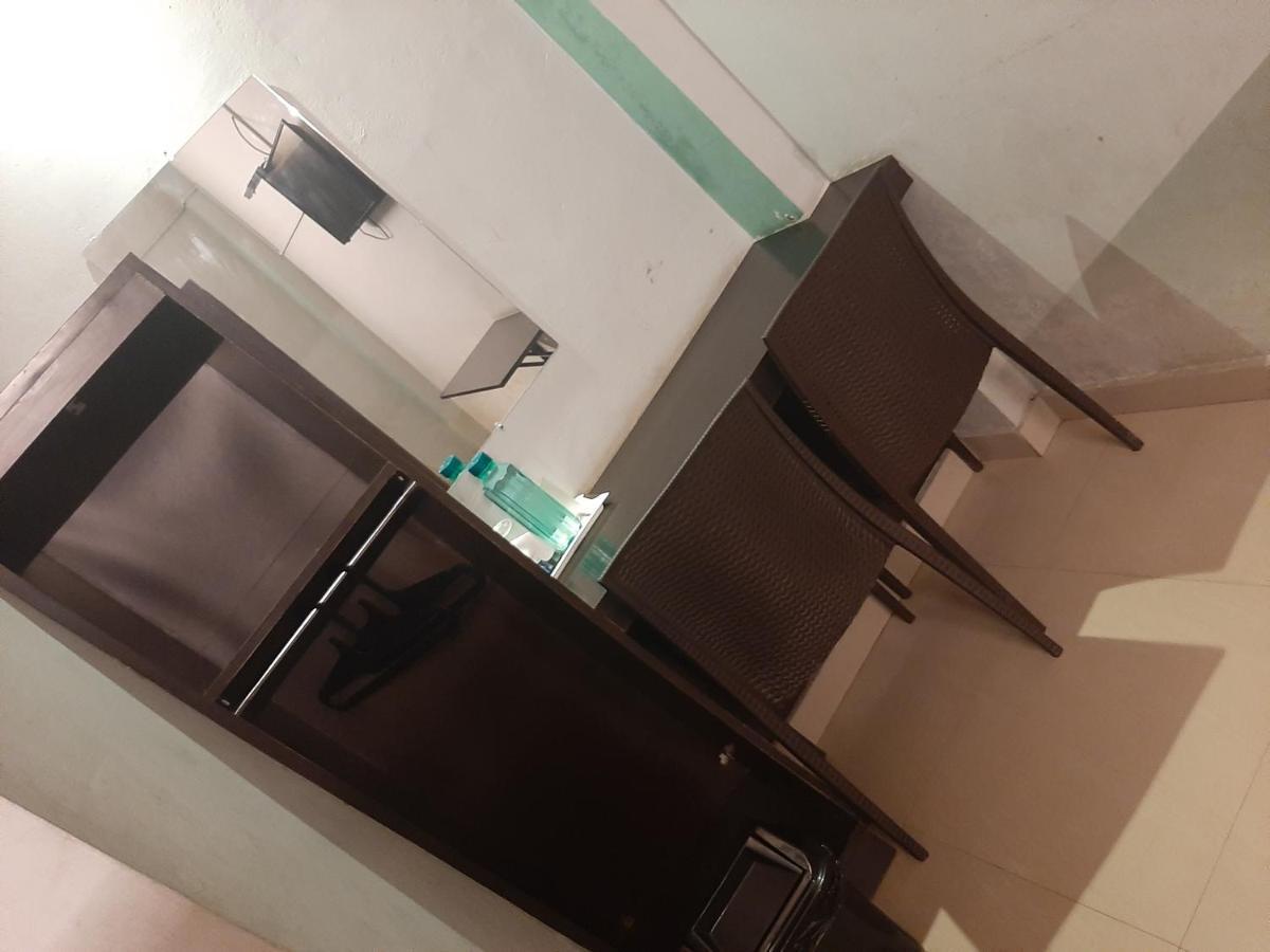 Cochin Airport Hotel Kochi Екстер'єр фото