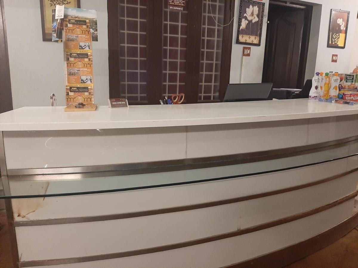 Cochin Airport Hotel Kochi Екстер'єр фото