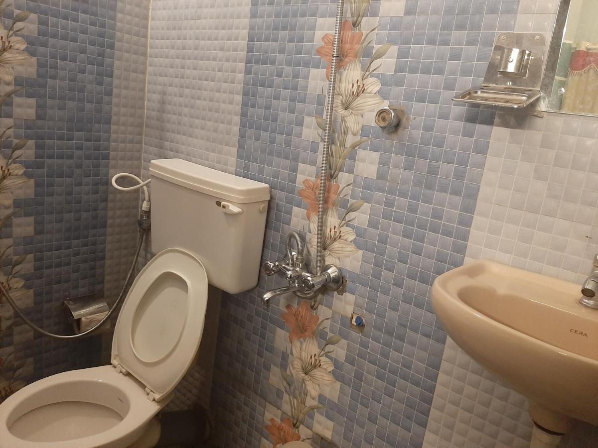 Cochin Airport Hotel Kochi Екстер'єр фото